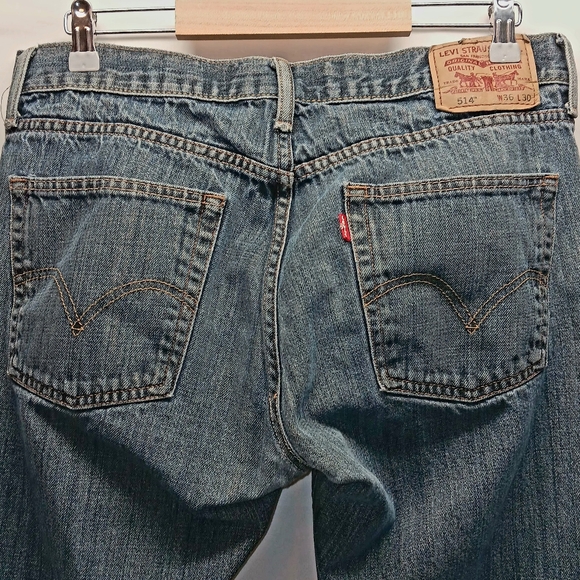 Levi's 514 Jeans Mens 36 X 30 Slim Straight Blue Denim - Picture 4 of 10